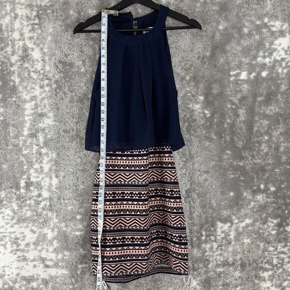 Emerald Sundae Size M Geometric Striped Cutout Sleeveless Mini Sheath Dress Navy - Picture 3 of 10